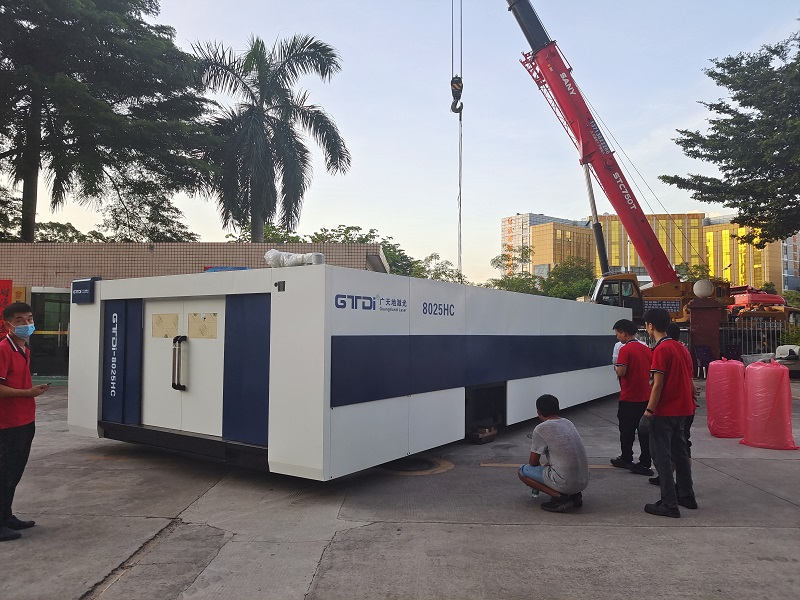 DB电竞(DBGame)激光8025HC总线高功率12000W光纤激光切割机交付成功