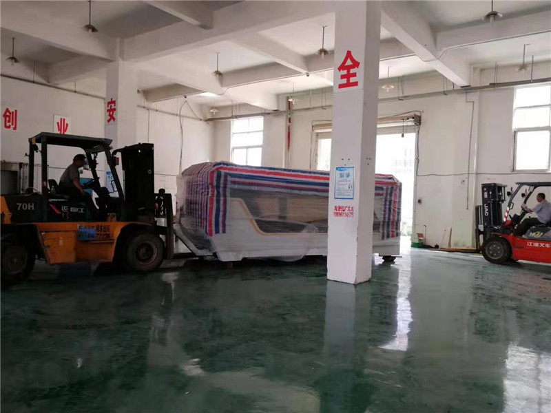 文安县XX电器机箱厂